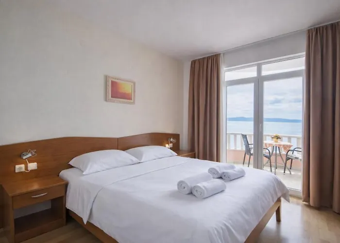 Riva Beachfront No.1