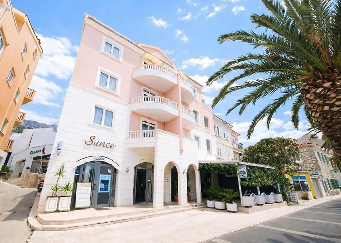 شقة Riva Beachfront No.1