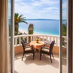 Riva Beachfront No.1 Lejlighed *
