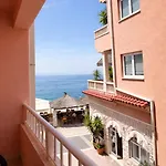 Riva Beachfront No.1