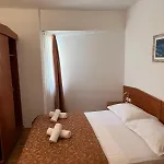 Lejlighed Riva Beachfront No.1 Podgora (Split-Dalmatia)