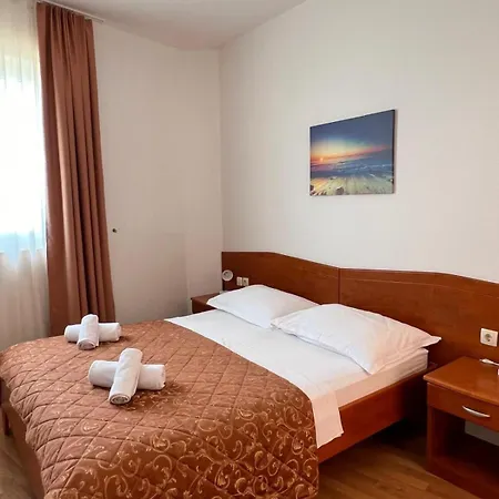 Riva Beachfront No.1 Апартаменты