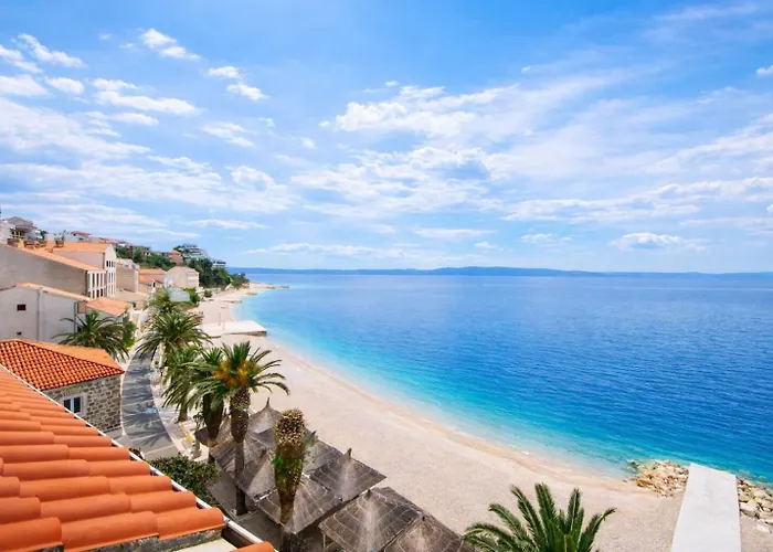 Riva Beachfront No.1