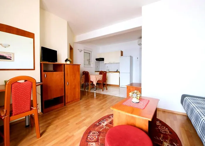 Riva Beachfront No.1 Apartment Podgora (Split-Dalmatia)